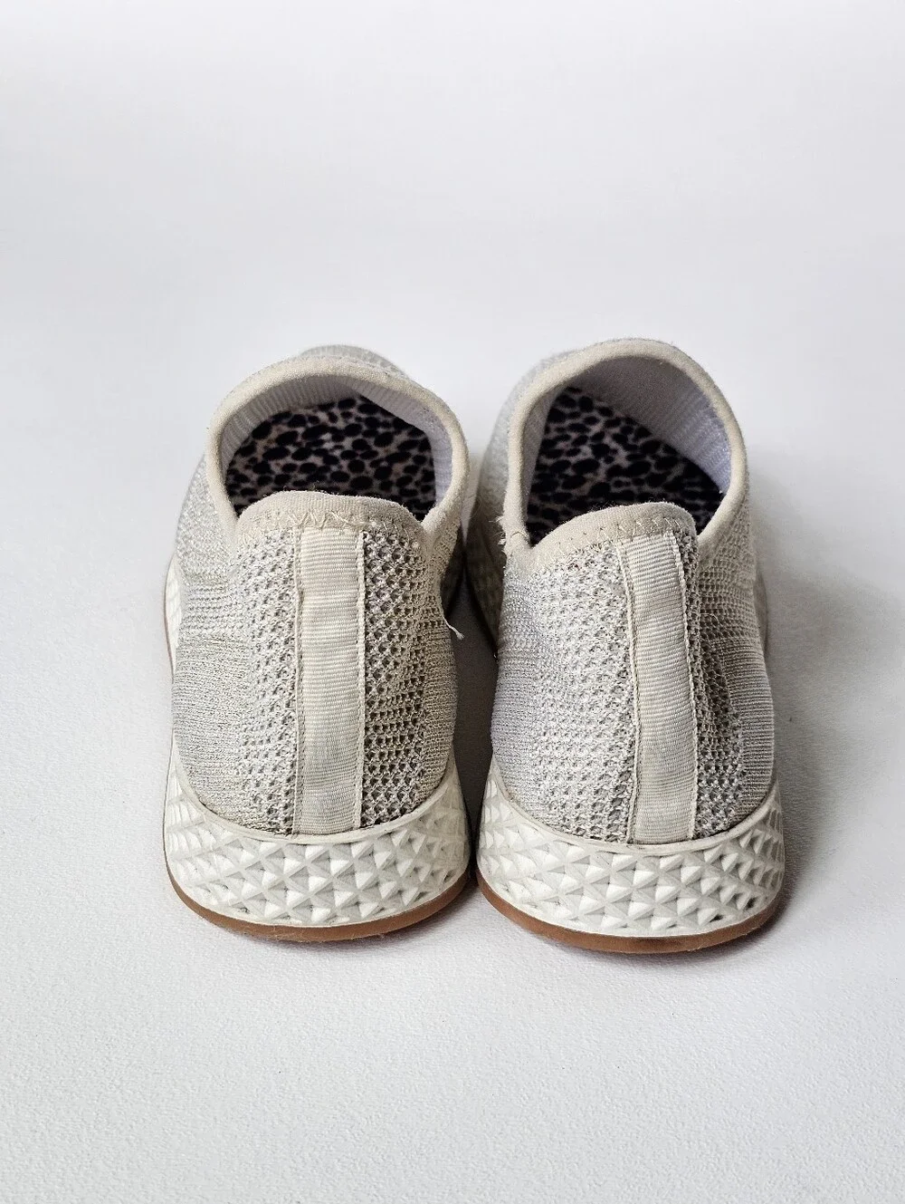 Urban Sport by J/Slides TIA Gold Metallic Knit Slip-On Sneakers Women's Size 7